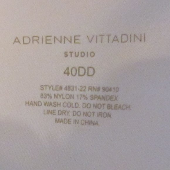 40DD 2 bra pack lightly padded Adrienne Vittadini Studio - Picture 2 of 5